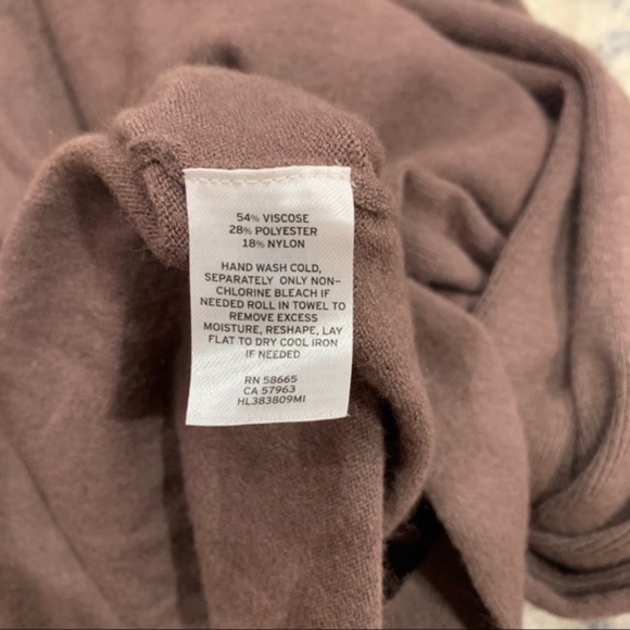 Hinge Balloon Sleeve Cardigan - Picture 3 of 6